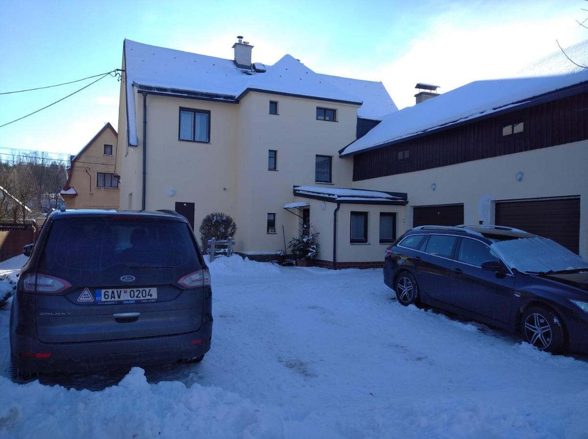 Ubytování Sedlařík Mladé Buky Extérieur photo